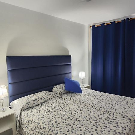Comodoro Magnifico Apartamento En La Playa Los Cristianos  Luaran gambar